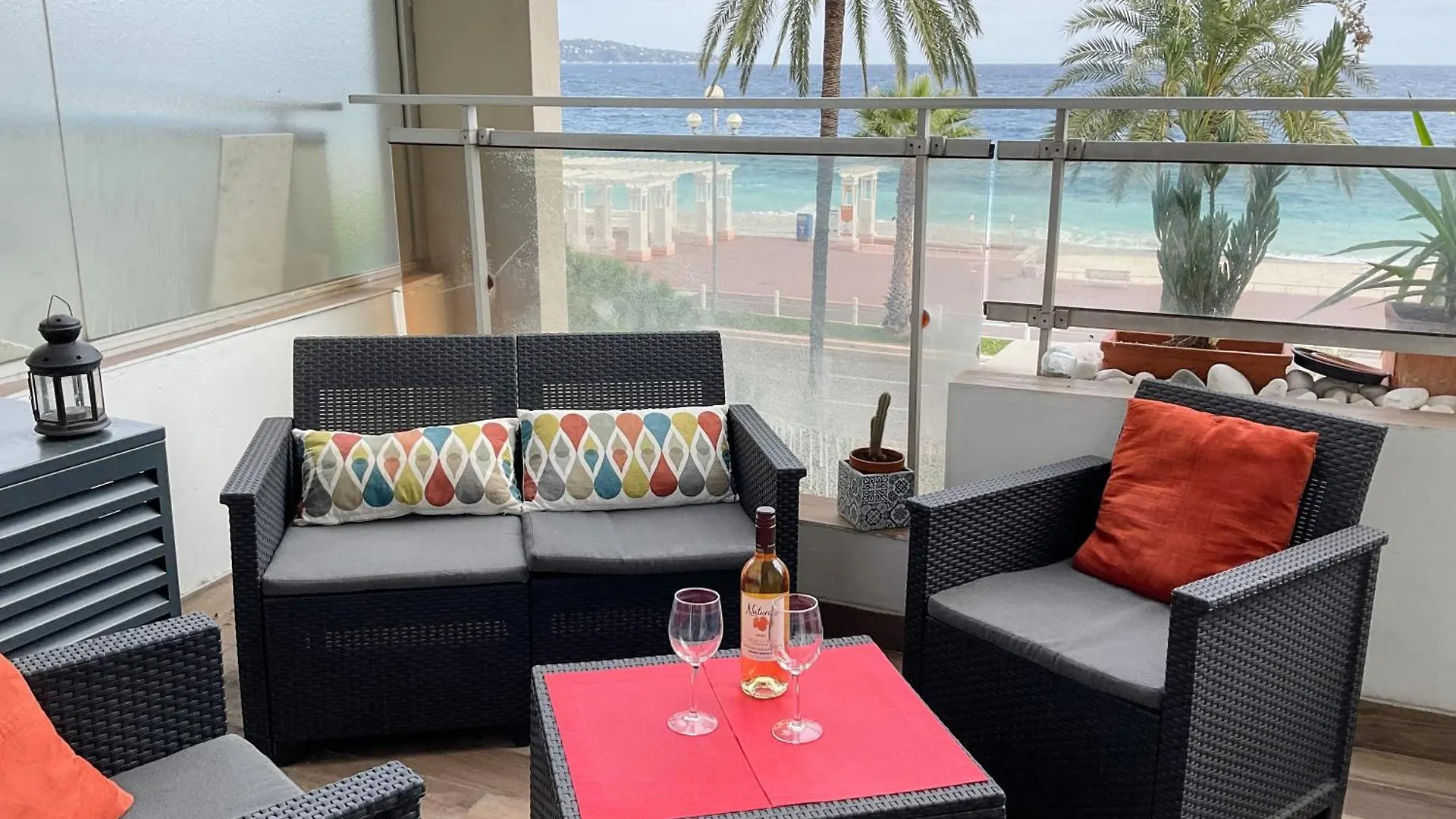 La Prom 2 - A Two Bedroom Apartment With A Sea View Nice